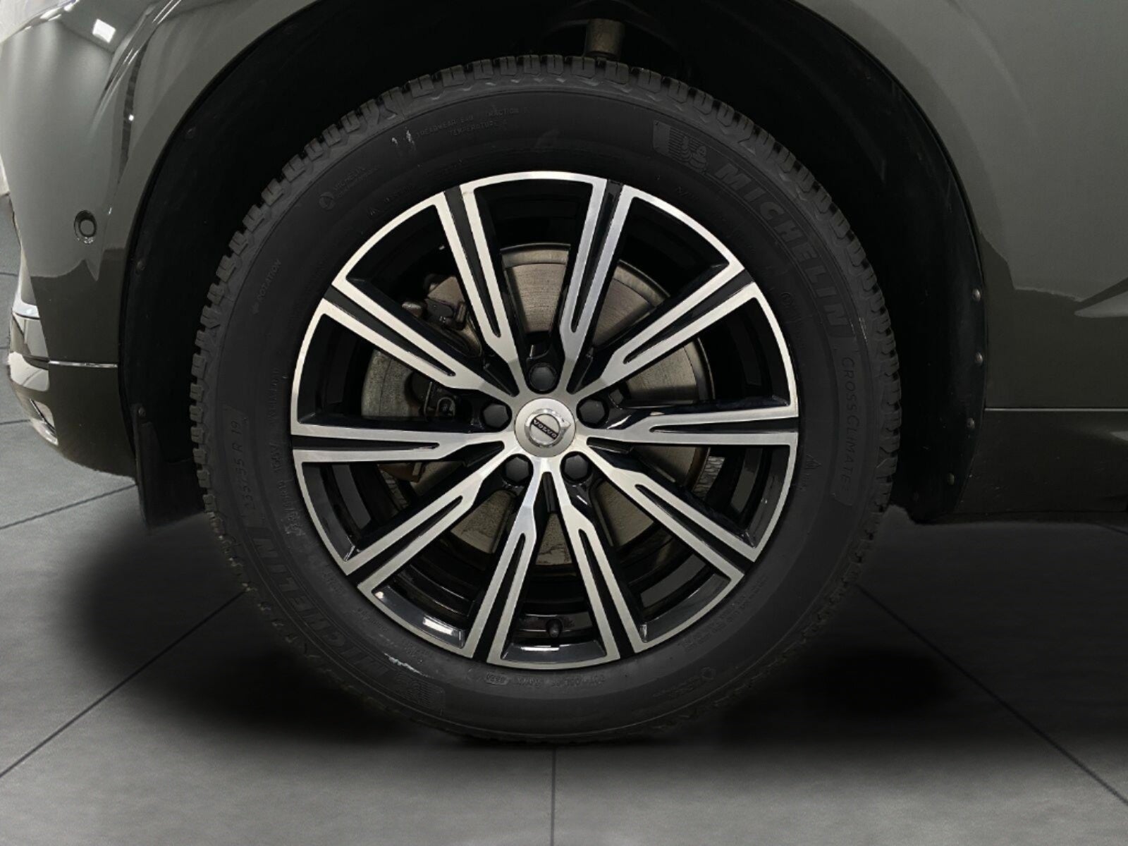 2019 Volvo XC60 T6 AWD Inscription