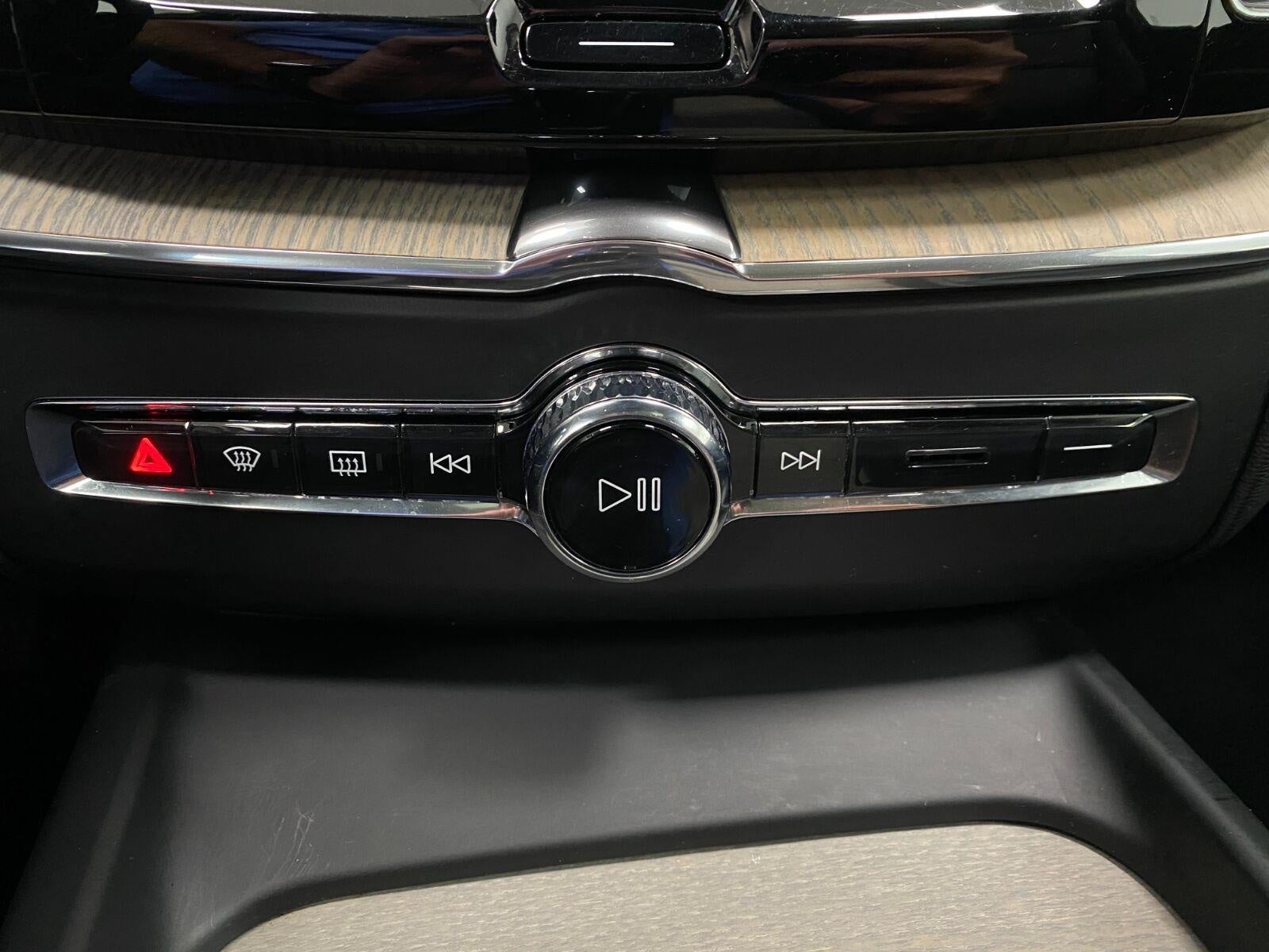 2019 Volvo XC60 T6 AWD Inscription