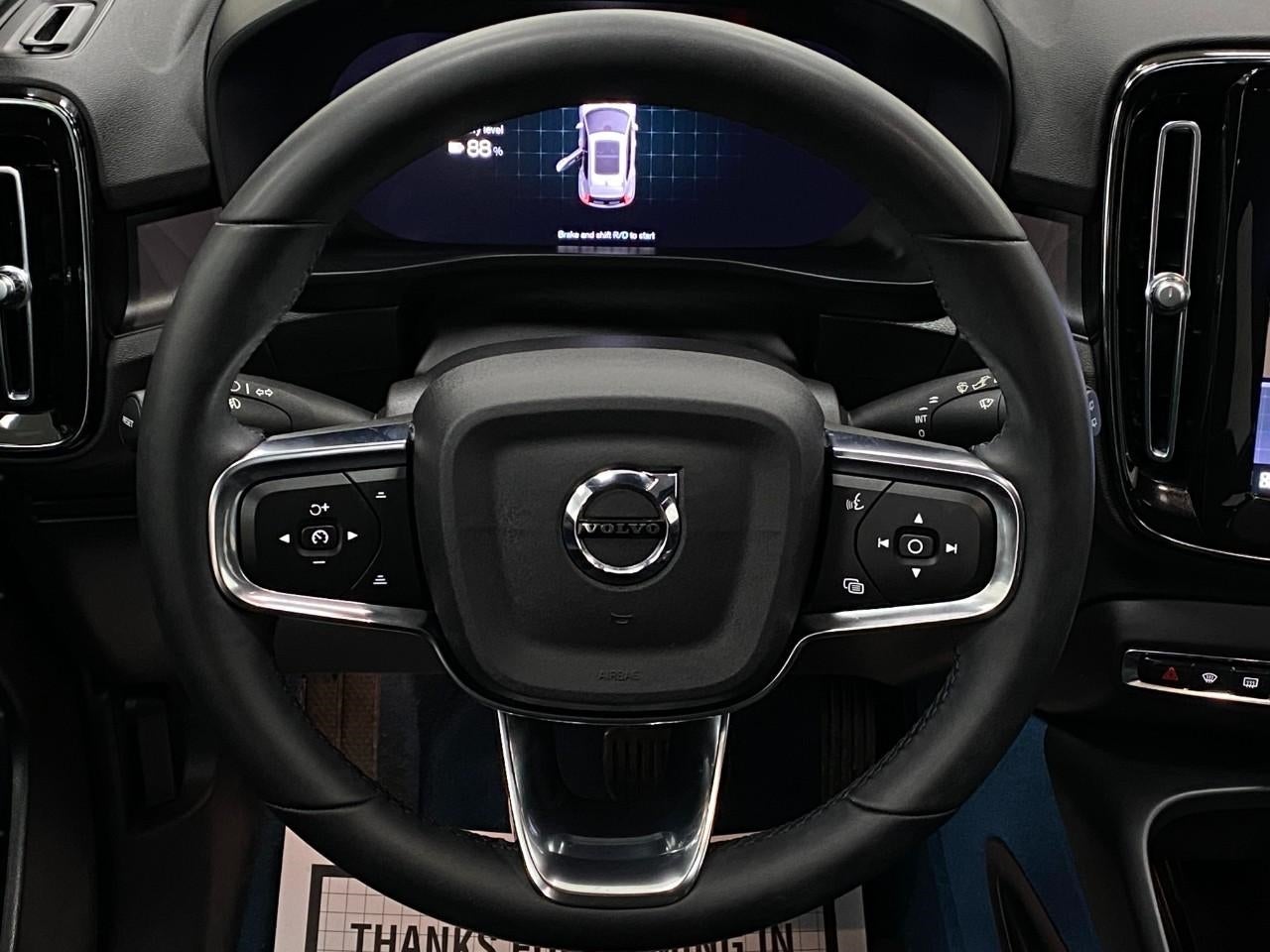 2023 Volvo XC40 Recharge Pure Electric Twin eAWD Ultimate