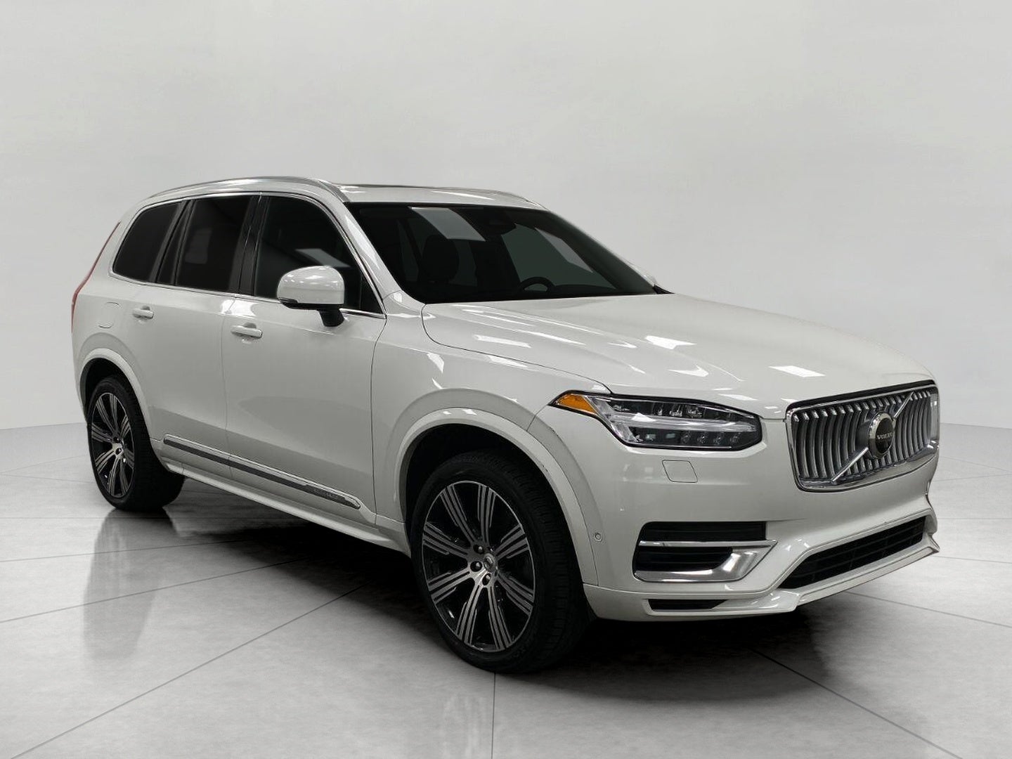 2023 Volvo XC90 Recharge Plug-In Hybrid T8 eAWD PHEV Plus Bright Theme 7P