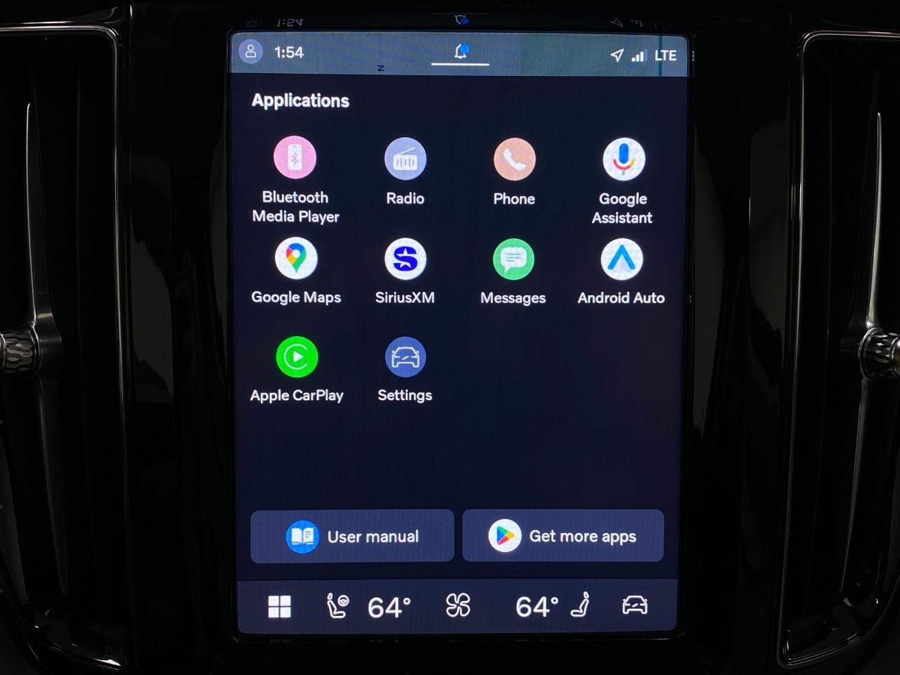 2024 Volvo XC60 Recharge Plug-In Hybrid T8 eAWD PHEV Core Dark Theme