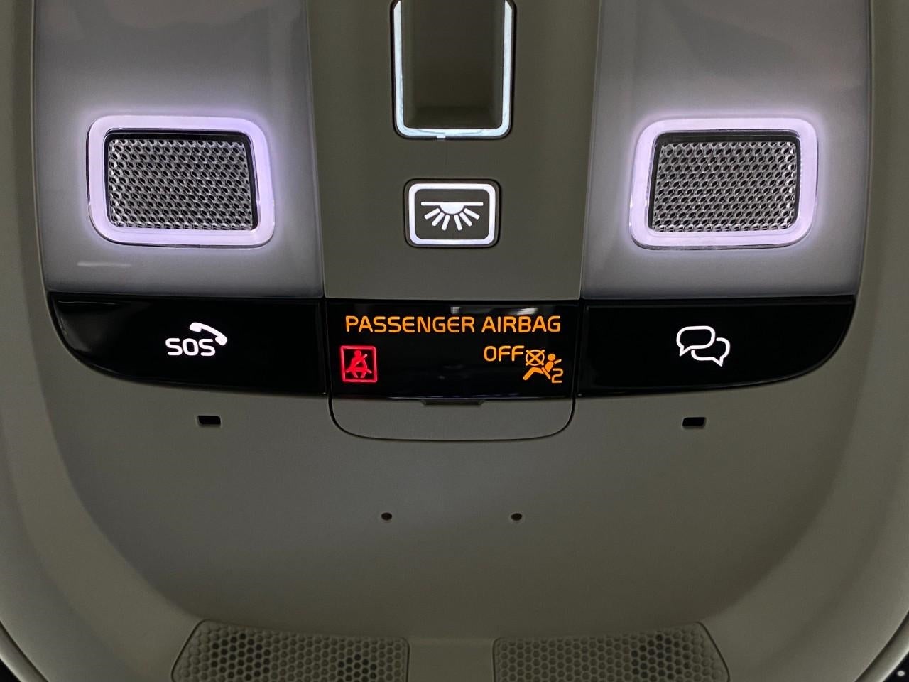 2024 Volvo XC60 Recharge Plug-In Hybrid T8 eAWD PHEV Core Dark Theme