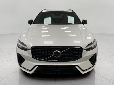 2024 Volvo XC60 Recharge Plug-In Hybrid T8 eAWD PHEV Ultimate Dark Theme