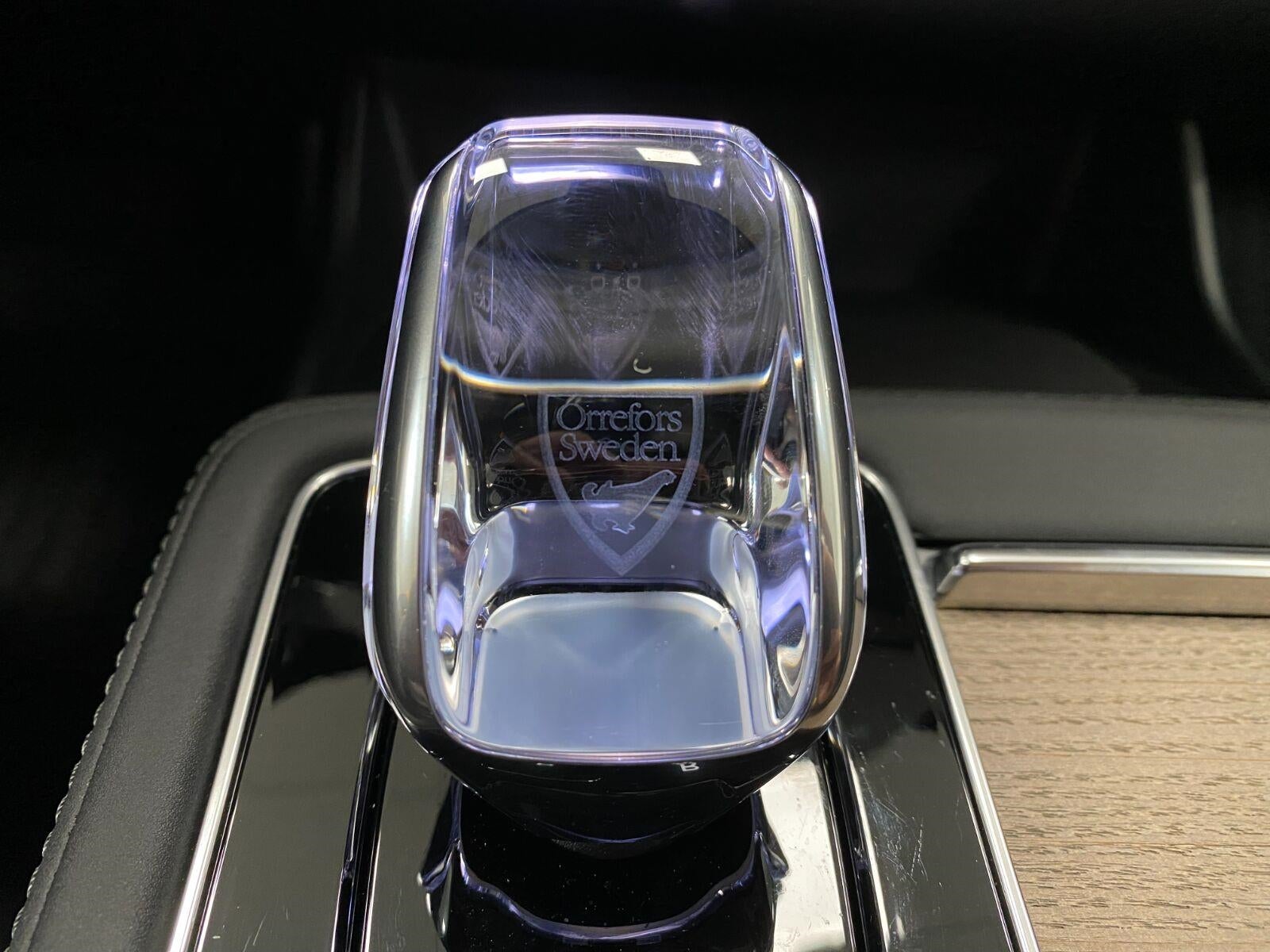 2026 Volvo XC90 Plug-In Hybrid T8 AWD Plus 7-Seater