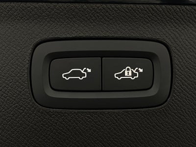 2026 Volvo XC90 Plug-In Hybrid T8 AWD Plus 7-Seater