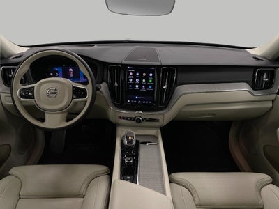 2023 Volvo XC60 B5 AWD Ultimate Bright Theme