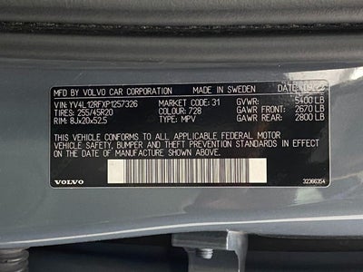 2023 Volvo XC60 B5 AWD Ultimate Bright Theme