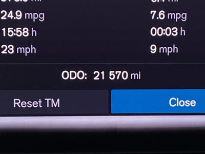 2024 Volvo XC60 B5 AWD Plus Dark Theme