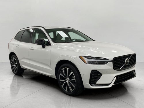 2023 Volvo XC60 B5 AWD Plus Dark Theme