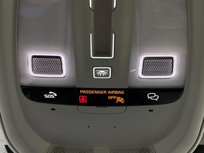 2023 Volvo XC60 B5 AWD Plus Dark Theme
