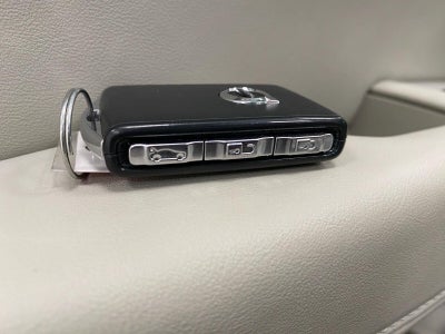 2023 Volvo XC60 B5 AWD Plus Dark Theme