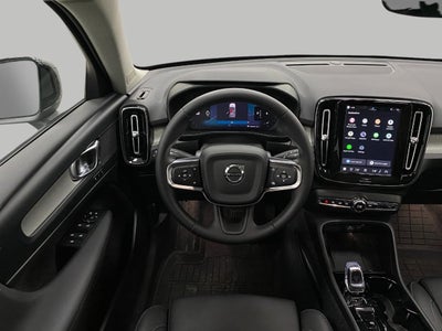 2026 Volvo XC40 B5 AWD Plus