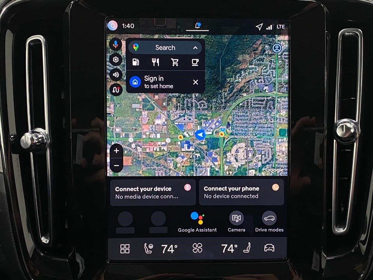 2026 Volvo XC40 B5 AWD Plus