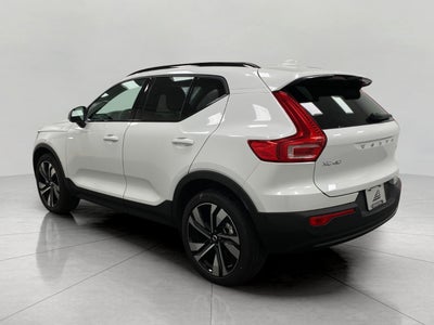 2026 Volvo XC40 B5 AWD Ultra