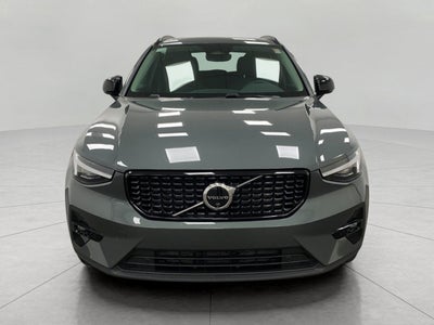 2026 Volvo XC40 B5 AWD Ultra