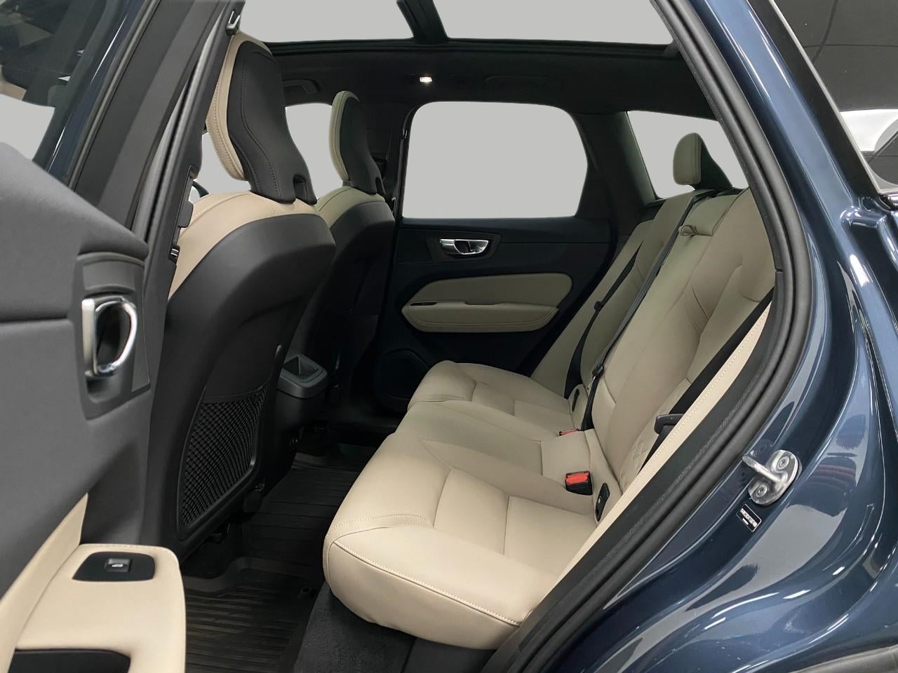 2026 Volvo XC60 B5 AWD Plus